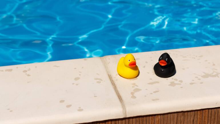 Het onderhoud van jouw kunststof zwembad